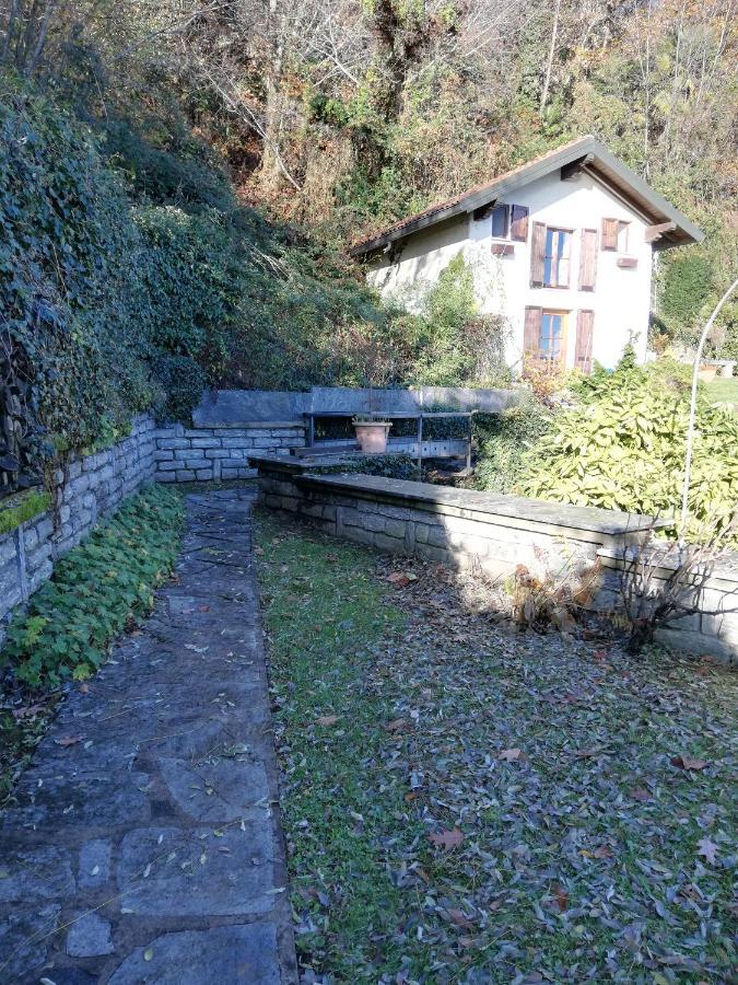 Romantica Casetta Nel Verde Con Vista Sul Lago Belgirate Kültér fotó